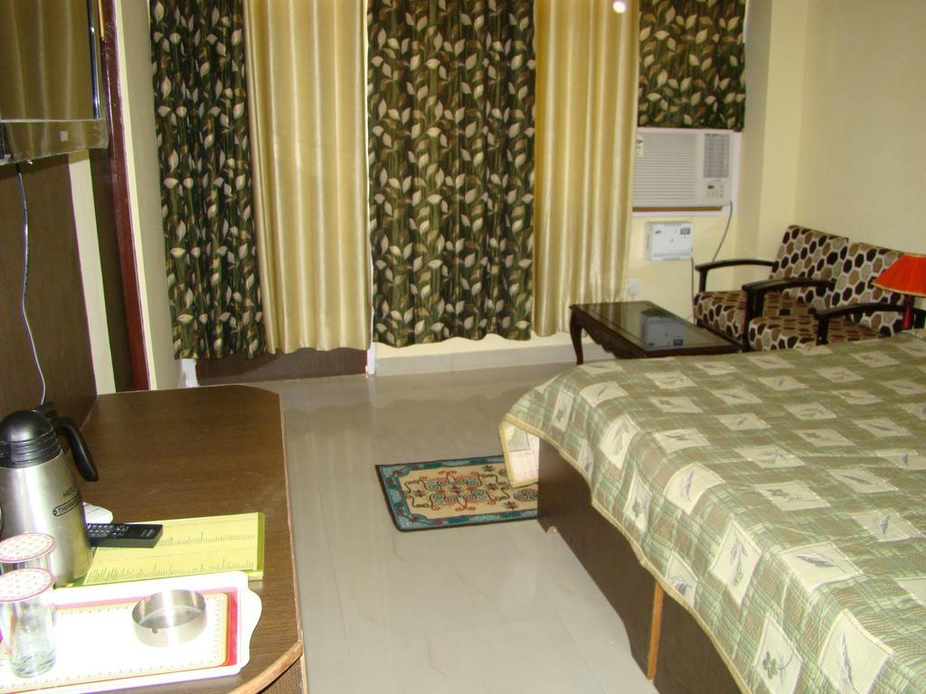 Munish Resorts Mandi Luaran gambar